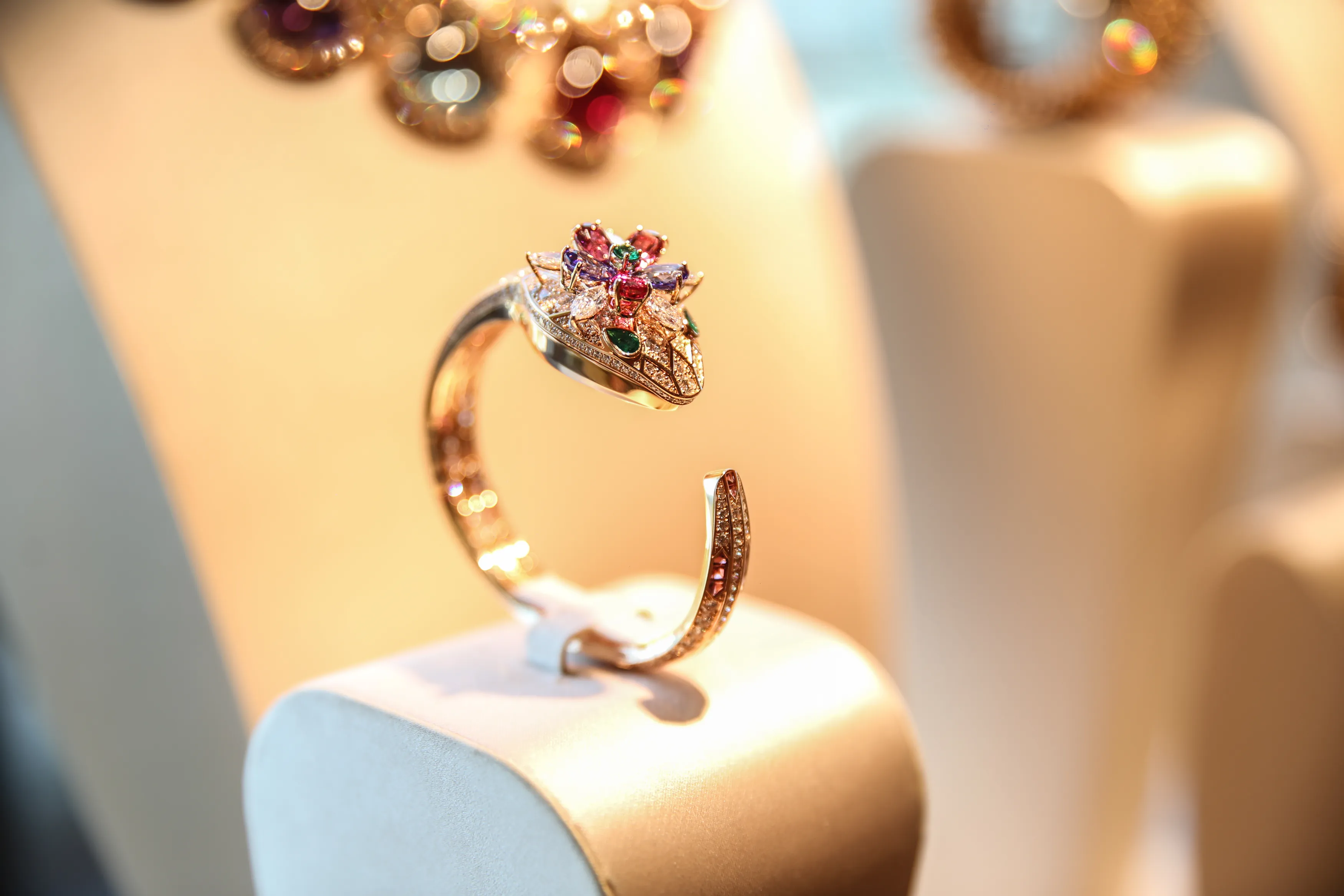 Bvlgari serpent ring on display plinth
