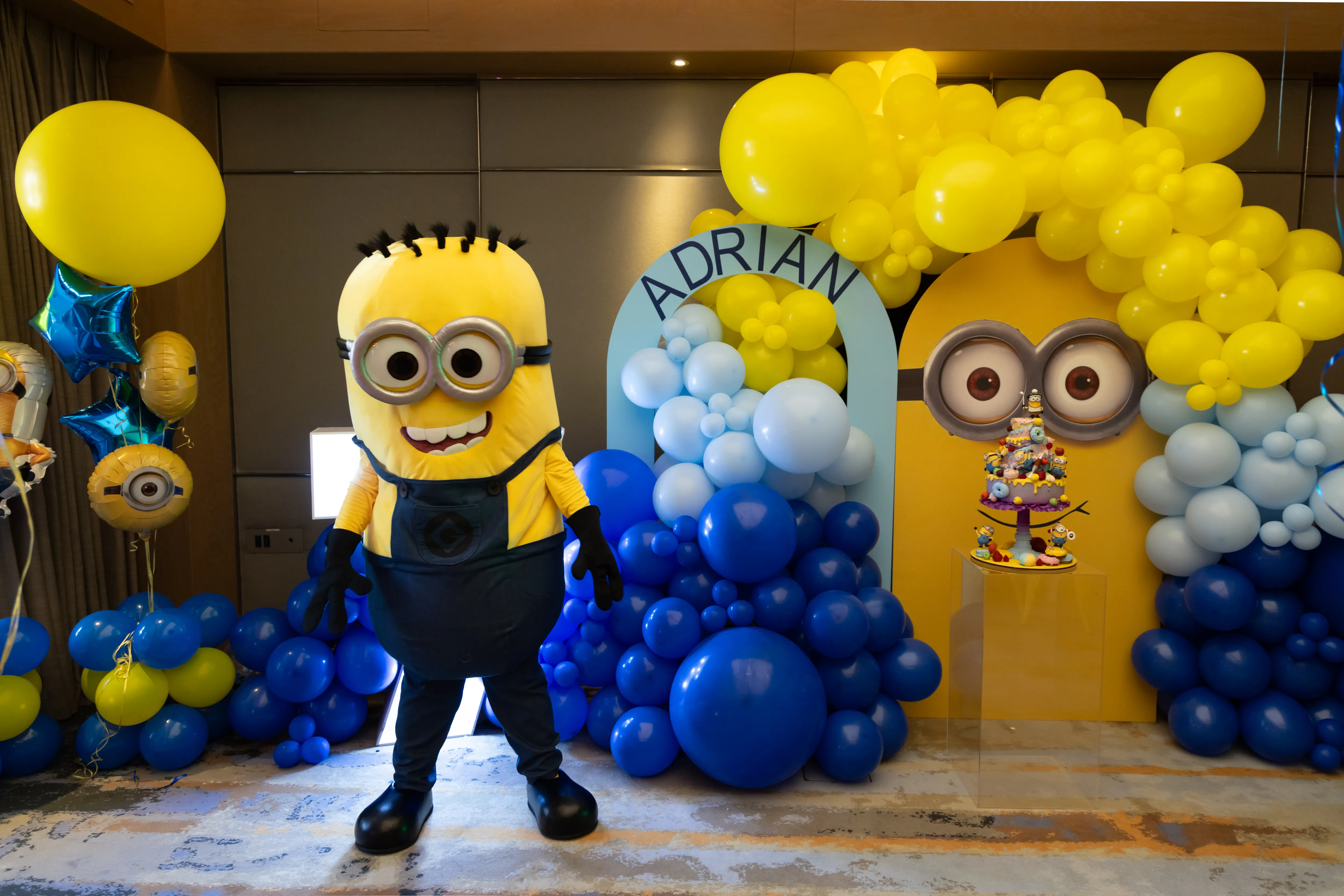 Minions-themed kids party balloon set-up