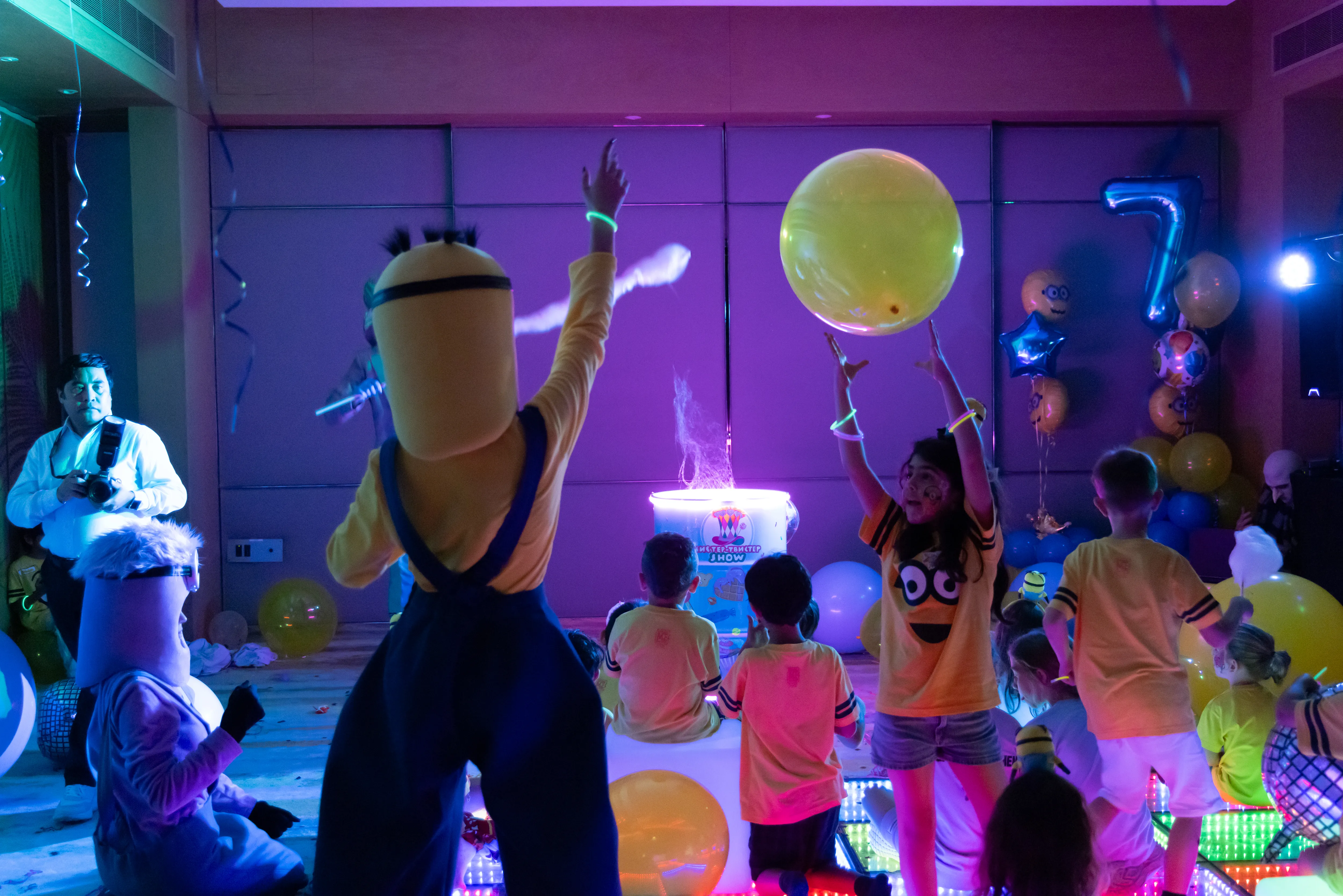 Kids party with mascot and neon lights (minors)